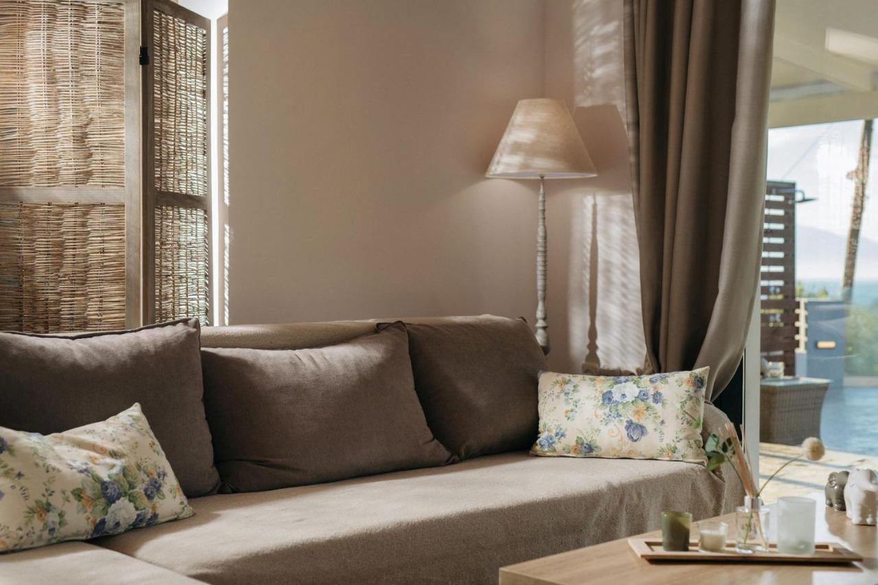 Villa Venia - Cozy Escape With Scenic Sew View, By Zantewize 查加基恩 外观 照片